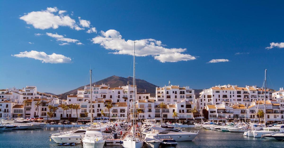 Cozy 2-Bed 2-Bathroom Apartment In Marbella Town Centre Eksteriør bilde