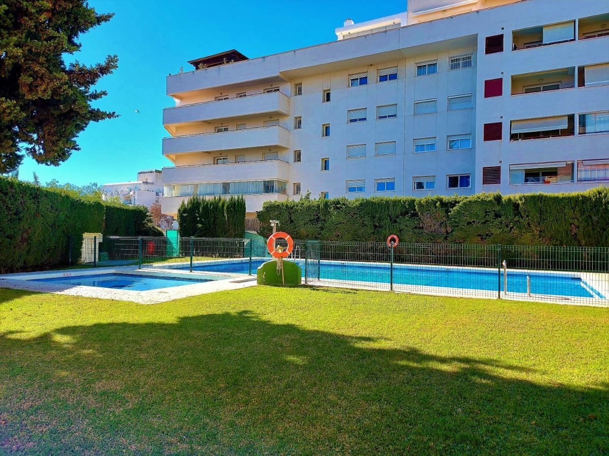 Cozy 2-Bed 2-Bathroom Apartment In Marbella Town Centre Eksteriør bilde