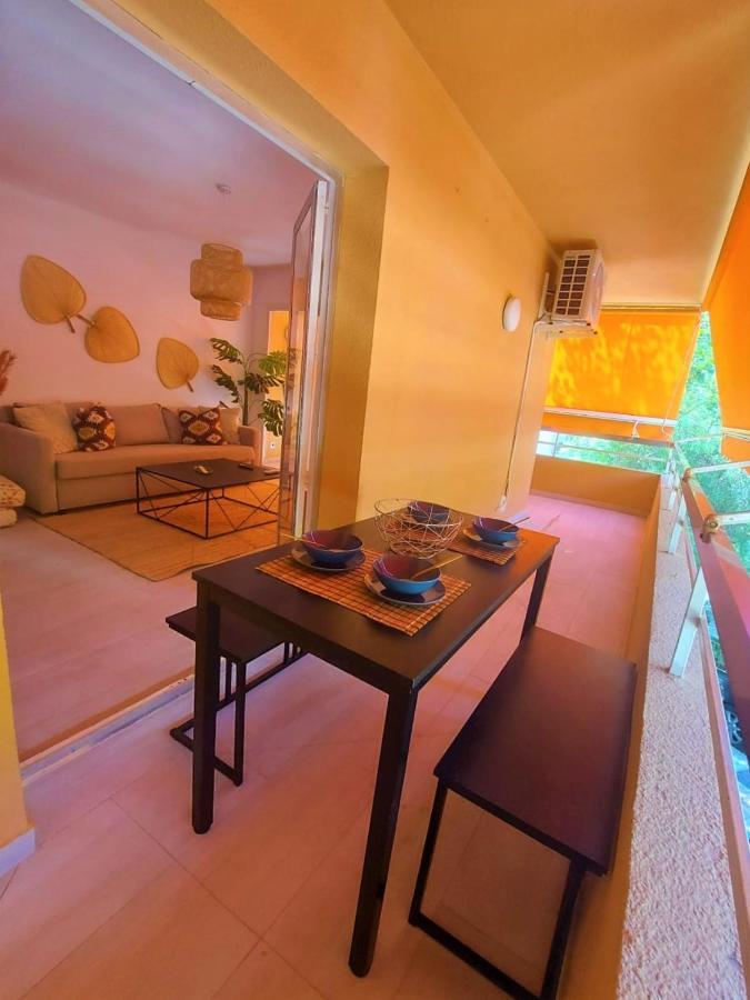 Cozy 2-Bed 2-Bathroom Apartment In Marbella Town Centre Eksteriør bilde