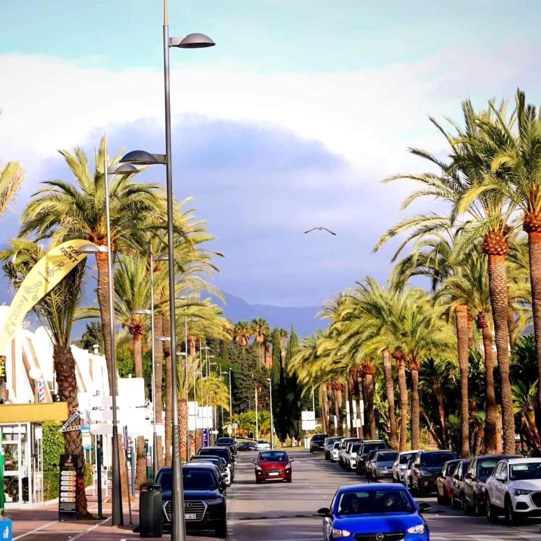 Cozy 2-Bed 2-Bathroom Apartment In Marbella Town Centre Eksteriør bilde