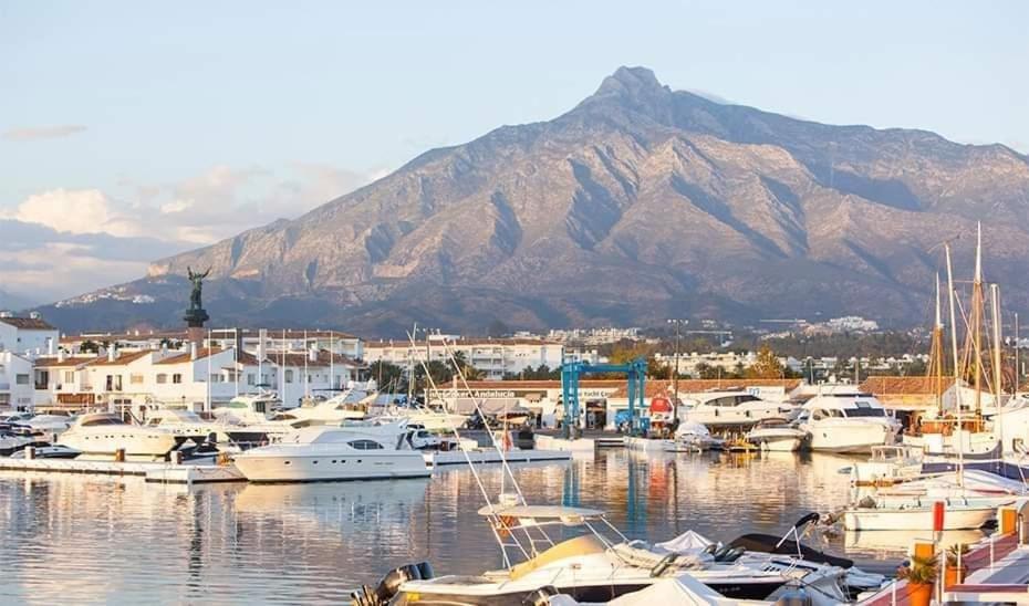 Cozy 2-Bed 2-Bathroom Apartment In Marbella Town Centre Eksteriør bilde